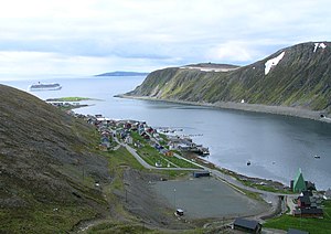 Nordvågen med Nordvågentunneln till höger i bilden.