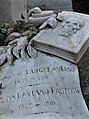 Monumento a Luigi Laviano (1906-1912) - Cimitero di Melfi