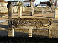 Tombe à chevalets à Saint-Pierre-d'Exideuil.