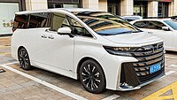 Toyota Crown Vellfire (China)