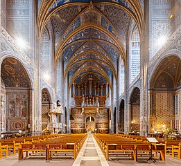 La nef et l'orgue de la cathédrale Sainte-Cécile d'Albi.