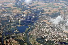 Photographie aérienne de Cergy-Pontoise après la fermeture du parc.