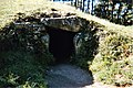 L'entrée du tumulus de Kernous.