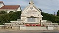 Le monument aux morts.