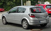 Opel Astra 5-door (rear, post-facelift)