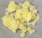 Samarium(III) chloride hexahydrate (SmCl3·6H2O)