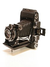 Super Ikonta folding rollfilm camera