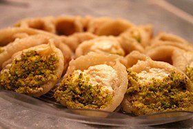 Image illustrative de l’article Qatayef