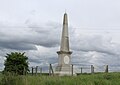 Denkmal auf dem britischen Soldatenfriedhof