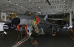 Super-Étendard i hangar Charles de Gaulle.