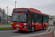 331-18629 イオンモール福津循環線に使用される中型車