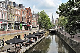 Leeuwarden canal Kelders