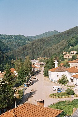 View towards Mogilitsa