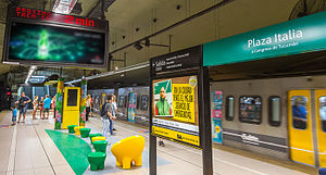 プラサ・イタリア駅 （2014年12月）