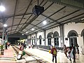 Peron Stasiun Probolinggo pada malam hari, 2023