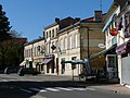 Place de l'Église et magasins