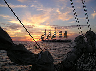 Le cinq-mâts Royal Clipper, au large de la Croatie. (définition réelle 2 048 × 1 536*)