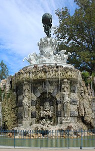 Fontaine du Titan (1893), Béziers, plateau des poètes.