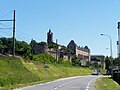 Vue de l'entrée dans la ville, côté ouest (mai 2009).