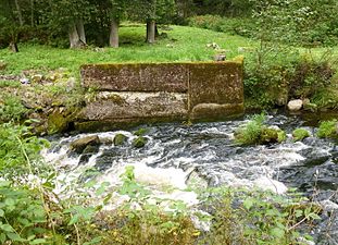 Resterna efter Norddalskvarnen vid Ljusterån