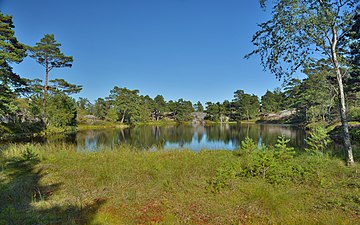 Den andra sjön heter naturligtvis Vättern.