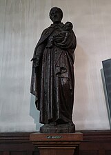 Statue de saint Vincent de Paul.