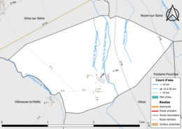 Carte en couleur présentant le réseau hydrographique de la commune