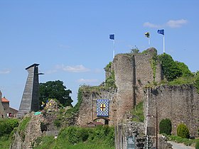 Image illustrative de l’article Château de Tiffauges