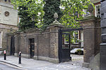 Screen wall and gateways to the forecourt of St Paul's Cathedral Deanery