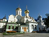 Серапионова палатка Троицкого собора Троице-Сергиевой лавры, где находится рака с мощами Дионисия Радонежского.