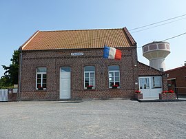 The town hall of Enquin-lez-Guinegatte