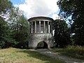 Temple de Vesta, fabrique du parc.