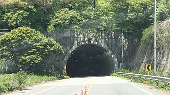 옥천군 군북면 증약리, 대덕터널 입구 (대전방향)