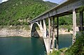 Il Ponte Recchi, uno dei due ponti a arco tipo Maillart che sovrastano il lago, prende il nome dalla ditta che lo costruì dal 1959 al 1962 su progetto dell'ingegnere Alfredo Passaro. Fu il primo ponte di tipo Maillart costruito in Italia e fu edificato da una squadra di 50 operai