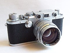 Leica IIIf (1950) con obiettivo Summarit f:1,5/5 cm.