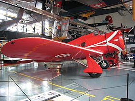 Lockheed L-9C Orion aux couleurs de Swissair (CH-167) exposé au Musée suisse des transports