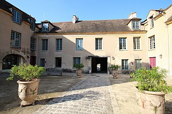 La cour du musée.