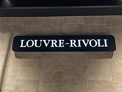 Louvre–Rivoli signage
