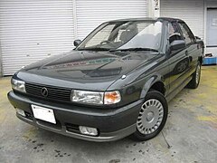 Nissan Sunny B13 4 portes