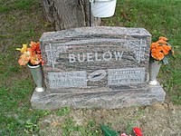 Typical late-20th-century headstone, Dubuque, Iowa
