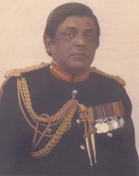 File:General Tissa Weerathunga.webp