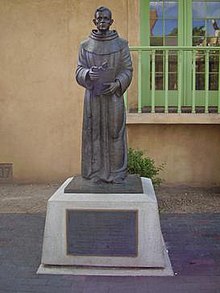 Statue of Angelico Chavez