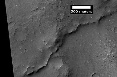 Example of inverted terrain in Parana Valles region, as seen by HiRISE under the HiWish program. Illumination is from the NW.