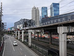 EDSA-Megamall, MRT