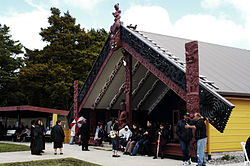 Wharenui, Manunui-a-Ruakapanga Marae