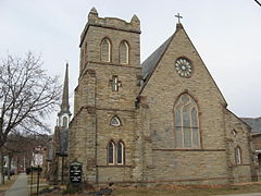 Christ Church from across Main Street