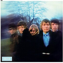 Studioalbumin Between the Buttons kansikuva