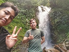 Air Terjun menjadi salah satu referensi wisata favorit warga di Indonesia