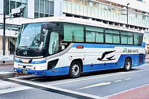 JRバス関東が担当する中央自動車道経由のドリームなごや号（H657-17425）