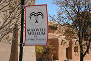 막스웰 인류학 박물관(Maxwell Anthropology Museum)